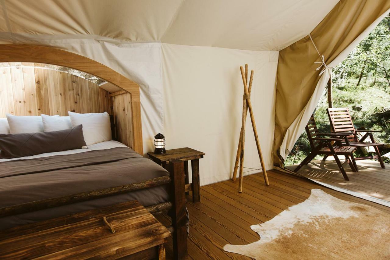 Under Canvas Mount Rushmore 奇斯顿 外观 照片